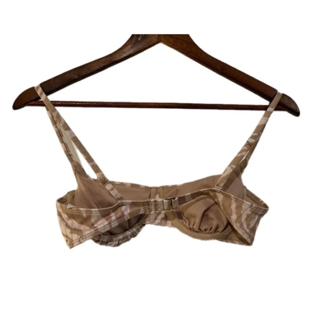 Wild Fable Bikini Top Womens Small Tan Zebra Excellent‎ Ribbed Underwire Swim
